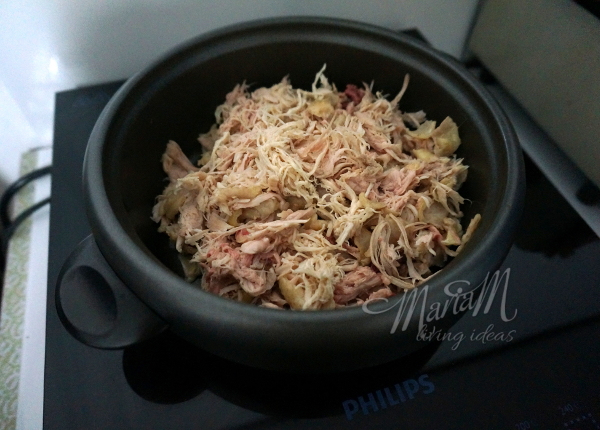 Ayam suwir (shredded chicken) is one of my son's favorite foods. We used to take it as a packed meal when traveling because it tastes good, savory, spicy and easy to serve and eat. Ayam suwir is Indonesian food with Indonesian spices. Here is the recipe