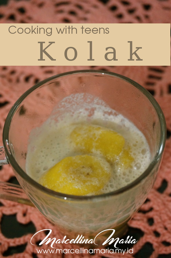Cooking with teen: kolak, a very famous Indonesian dessert